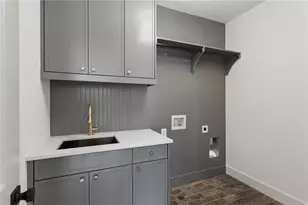 2467 Edwards Dr NW, Atlanta, GA 30318 - Photo 35