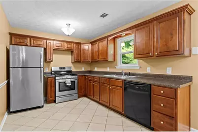 163 Nicki Court, Hampton, GA 30228 - Photo 9