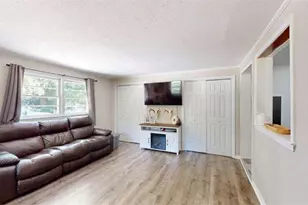 186 S Forest Ave S, Social Circle, GA 30025 - Photo 17