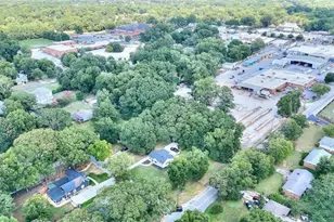 186 S Forest Ave S, Social Circle, GA 30025 - Photo 5