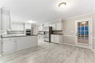 4397 Windsor Oaks Cir, Marietta, GA 30066 - Photo 7