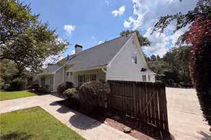 3870 Cherry Ridge Walk, Suwanee, GA 30024 - Photo 45