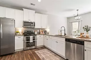 204 Clear Springs Ct, Jackson, GA 30233 - Photo 11