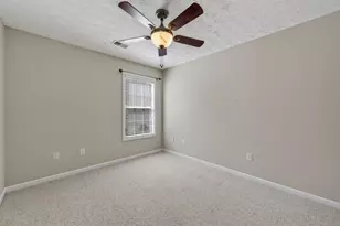 912 Village View Cir, Loganville, GA 30052 - Photo 31