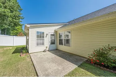 912 Village View Circle, Loganville, GA 30052 - Photo 33