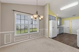912 Village View Cir, Loganville, GA 30052 - Photo 11