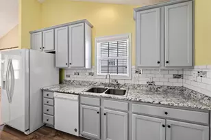 912 Village View Cir, Loganville, GA 30052 - Photo 13