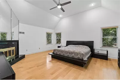 210 Wessex Court, Sandy Springs, GA 30328 - Photo 29