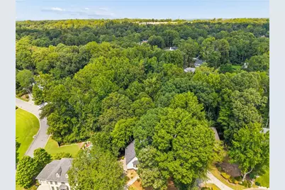 210 Wessex Court, Sandy Springs, GA 30328 - Photo 59