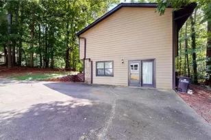6562 Oakwood Dr, Douglasville, GA 30135 - Photo 5