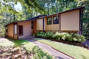 6562 Oakwood Dr, Douglasville, GA 30135 - Photo 1