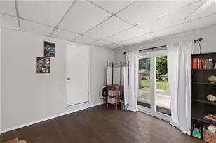 877 King Dr, Conyers, GA 30094 - Photo 25