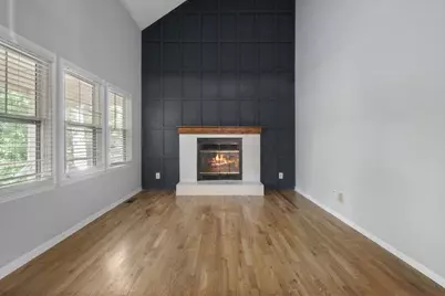 109 Toonigh Court, Woodstock, GA 30188 - Photo 3