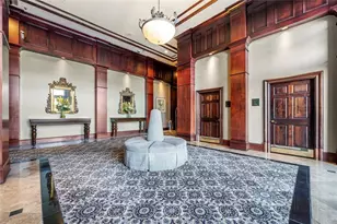 3334 Peachtree Rd NE, Atlanta, GA 30326 - Photo 31