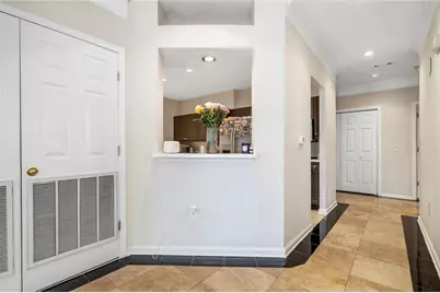 3334 Peachtree Road NE #112, Atlanta, GA 30326 - Photo 7
