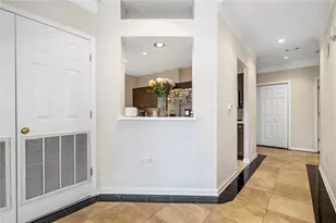 3334 Peachtree Rd NE, Atlanta, GA 30326 - Photo 7
