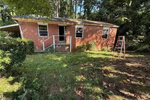 264 NW Fairburn Rd NW, Atlanta, GA 30331 - Photo 3