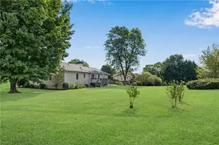 4646 Countryside Dr, Flowery Branch, GA 30542 - Photo 29