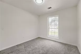 1090 Avalon Dr, Lawrenceville, GA 30044 - Photo 25