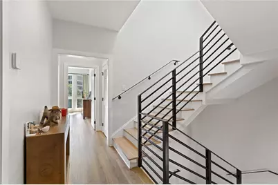 1631 Overlook Way NW, Atlanta, GA 30318 - Photo 19