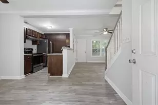2421 2nd St NW, Atlanta, GA 30318 - Photo 3