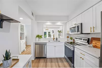 1017 Riverbend Club Drive SE #17, Atlanta, GA 30339 - Photo 19