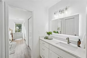 1017 Riverbend Club Dr SE, Atlanta, GA 30339 - Photo 27