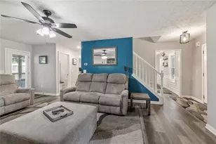 410 Winston Manor Dr, Winder, GA 30680 - Photo 7