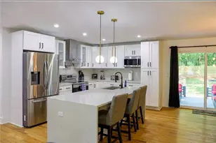 280 W Lake Dr NW, Atlanta, GA 30314 - Photo 5
