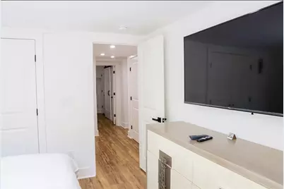 280 W Lake Drive NW, Atlanta, GA 30314 - Photo 29