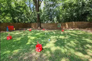 280 W Lake Dr NW, Atlanta, GA 30314 - Photo 49