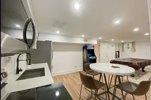 280 W Lake Dr NW, Atlanta, GA 30314 - Photo 27