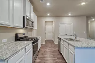 4212 Portsbrook Ave, Snellville, GA 30039 - Photo 9