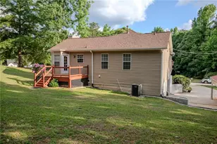 198 Brenda Ellen Dr, Senoia, GA 30265 - Photo 11