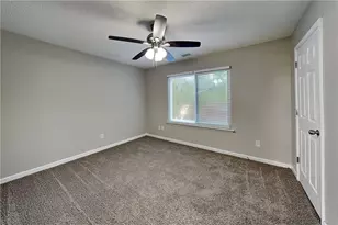 1050 Augusta Woods Dr, Douglasville, GA 30134 - Photo 13