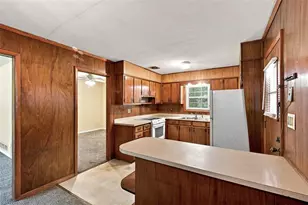 900 Oriole Ln S E, Marietta, GA 30067 - Photo 13