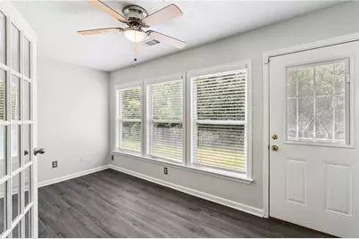7226 Boulder Pass, Union City, GA 30291 - Photo 17