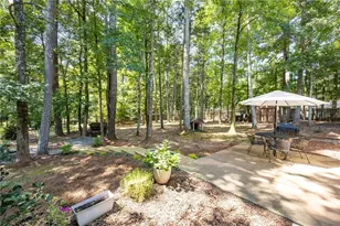 1100 Arya Dr, Roswell, GA 30076 - Photo 33