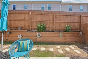 7726 Baron Rd, Fairburn, GA 30213 - Photo 23
