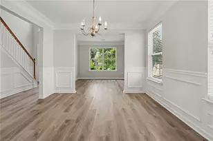 1020 Buckingham Ter, Fairburn, GA 30213 - Photo 9