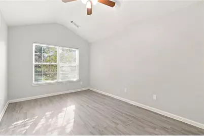 7130 Brookview Way, Riverdale, GA 30274 - Photo 11