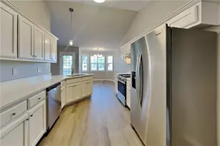 251 Ashland Creek Ct, Lawrenceville, GA 30045 - Photo 3