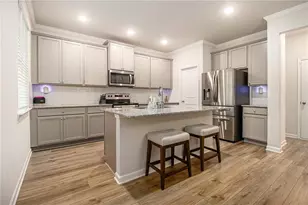596 River Gardens Dr SE, Atlanta, GA 30354 - Photo 9