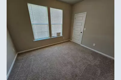 333 Darlington Drive, Ellenwood, GA 30294 - Photo 9