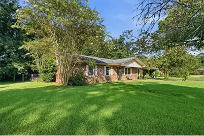 109 Avalon Drive, Warner Robins, GA 31093 - Photo 3