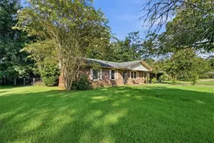 109 Avalon Dr, Warner Robins, GA 31093 - Photo 3