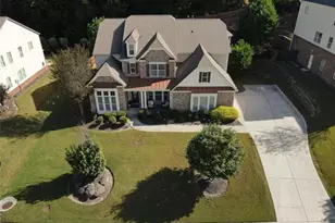 2236 Caledonia Dr, Lawrenceville, GA 30045 - Photo 3