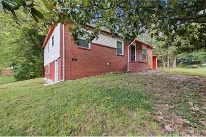 3754 Clovis Court NW, Atlanta, GA 30331 - Photo 3