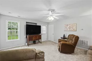 61 Freedom Dr NE, Cartersville, GA 30121 - Photo 23