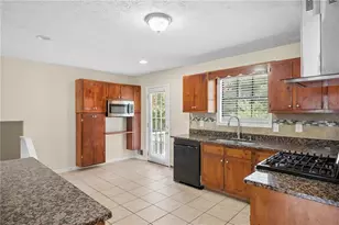 4390 Valley Brook Ln, College Park, GA 30349 - Photo 7